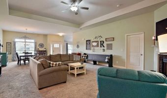 885 BARKLEY Dr, Alabaster, AL 35007