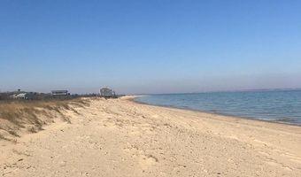 12 Lobsterville Rd, Aquinnah, MA 02535