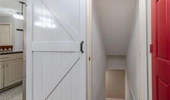 112 Sabra Ct, Apple Valley, MN 55124