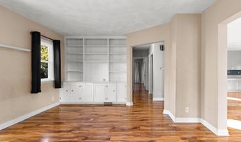 430 E GLENDALE Ave, Appleton, WI 54911