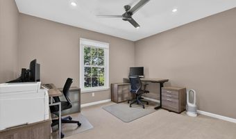315 Claymont Cove Ct, Ballwin, MO 63011