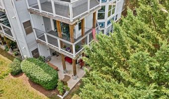 20594 CORNSTALK Ter 201, Ashburn, VA 20147