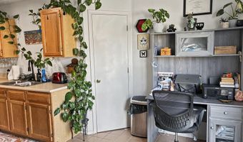 5723 Aida Rd NW, Albuquerque, NM 87114