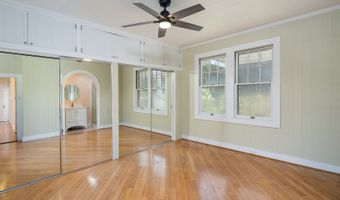 2238 Hoonanea St, Honolulu, HI 96822