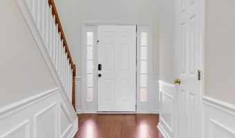 102 Fallon Ct, Apex, NC 27539