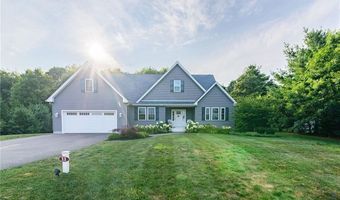 11 Kendall Ct, Charlestown, RI 02813
