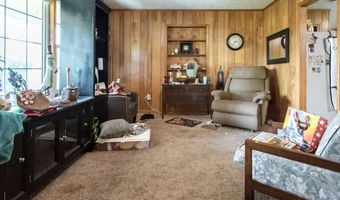 542 Ga Highway 64, Alma, GA 31510