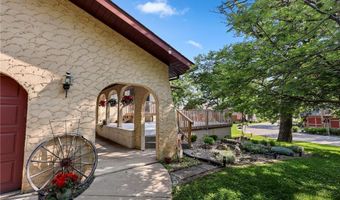 150 Lake Dr E, Annandale, MN 55302