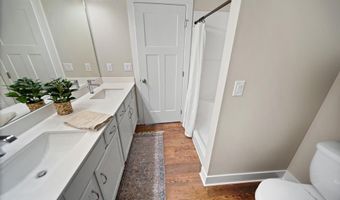 4203 5th Ave SW, Altoona, IA 50009