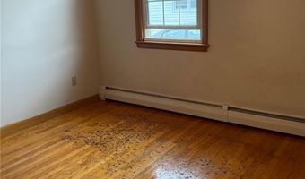 11 Coes St, North Providence, RI 02904