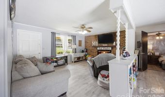 302 Charlotte St, Alexis, NC 28006