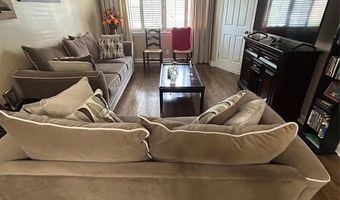 84 N Vivyen St, Bergenfield, NJ 07621