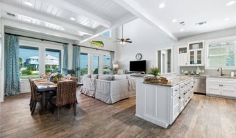1009 Fiji Dr, Rockport, TX 78382