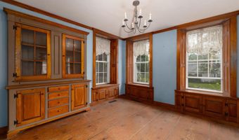 26 Park St, Charlestown, NH 03603