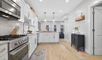 1 Coppersmith Way 2, Boston, MA 02128