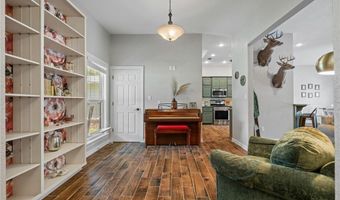 836 N Mountain Grove Rd, Alma, AR 72921