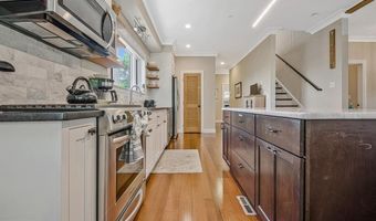 219 LOCKWOOD Ct, Annapolis, MD 21403