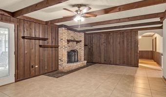 1212 Eaton Dr, Abbeville, LA 70510