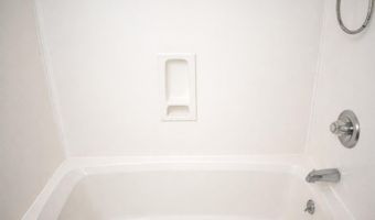 2 Wallace Rd, Beaufort, SC 29907