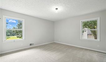 115 Dixie Ln, Ball Ground, GA 30107