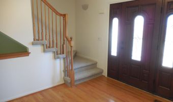 3020 Gallinger Dr, Ann Arbor, MI 48103