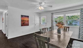 4930 Crestmont Dr, Charlotte, NC 28205