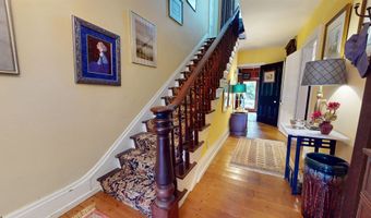 40 N Shore Rd, Absecon, NJ 08201