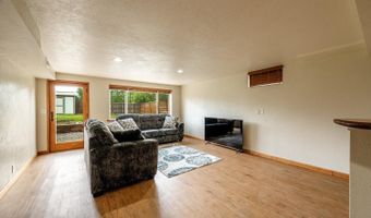 725 N Carrington Ave, Buffalo, WY 82834