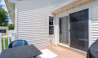 62 Scituate Farms Dr, Cranston, RI 02921
