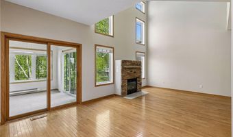 6773 158th St W, Apple Valley, MN 55124