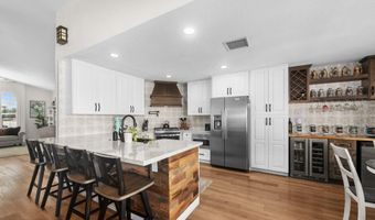 501 N LONGMORE St, Chandler, AZ 85224