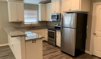 413-415 Hurst St, Angleton, TX 77515