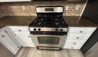 7608 Lakewood Ave NW, Albuquerque, NM 87120