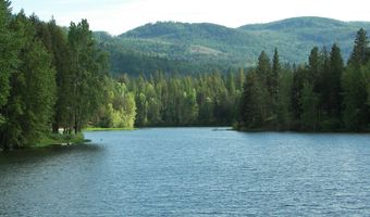 67 Bogie Ln, Blanchard, ID 83804