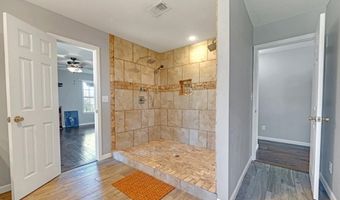 762 Old McLeod Brg, Adrian, GA 31002