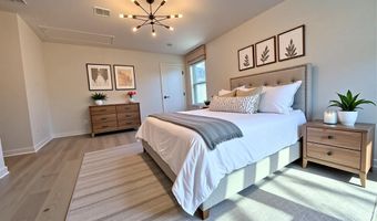 2011 N UPTON St, Arlington, VA 22207