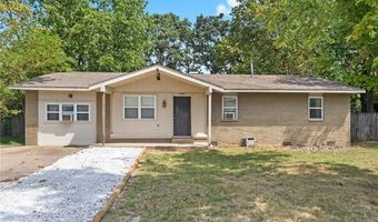 2401 SE 9th St, Bentonville, AR 72712