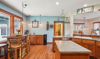 14900 NE CRITTER HILL Dr, Amboy, WA 98601