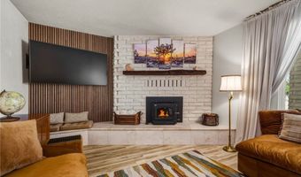 16230 Saint Timothy Rd, Apple Valley, CA 92307