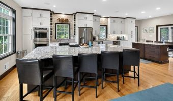 447 Krumkill Rd, Albany, NY 12203