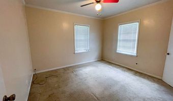 111 SE Rosewood Dr, Albany, GA 31705