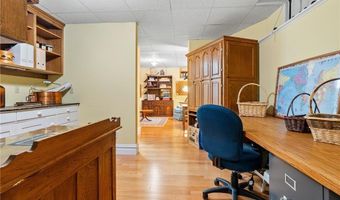 922 Fillmore St, Alexandria, MN 56308