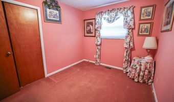 2015 Denson Ave, Bedford, IN 47421