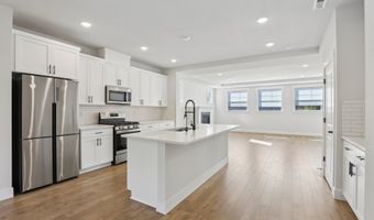 18315 SW SILVERTIP St, Beaverton, OR 97007