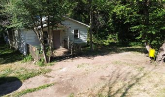604 S Brookside Ave, Ash Grove, MO 65604