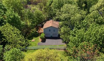 10 Sabin Dr, Airmont, NY 10901