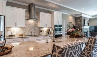 217 Tippecanoe Pl, Aberdeen, NC 28315