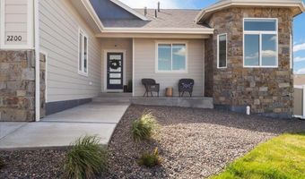 2200 LEDOUX Dr, Cheyenne, WY 82007