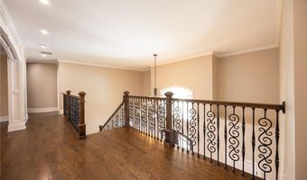 7 Dennell Dr, Lincoln, RI 02865