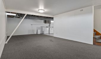 701 E LONGVIEW Dr, Appleton, WI 54911